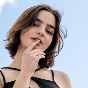 Meet your Posher, Elvia